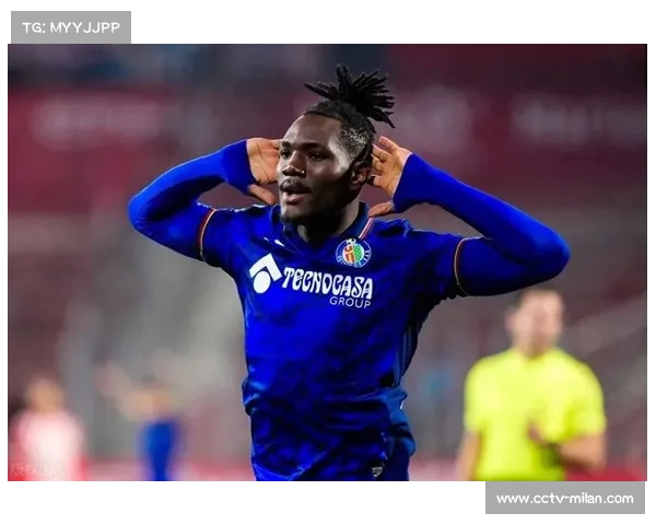 赫塔菲距欧战区4分，每场必争。